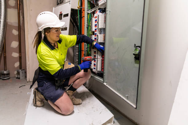 Best 24-Hour Electrician  in Holiday, FL